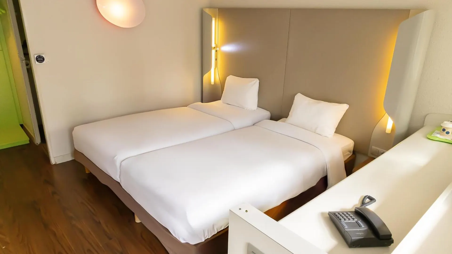 Campanile Toulouse - Blagnac Aeroport Hotel 3*,
